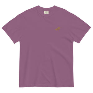 Waves | Men’s garment-dyed heavyweight t-shirt